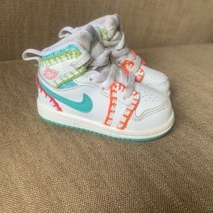 Toddler jordan 1 size 4